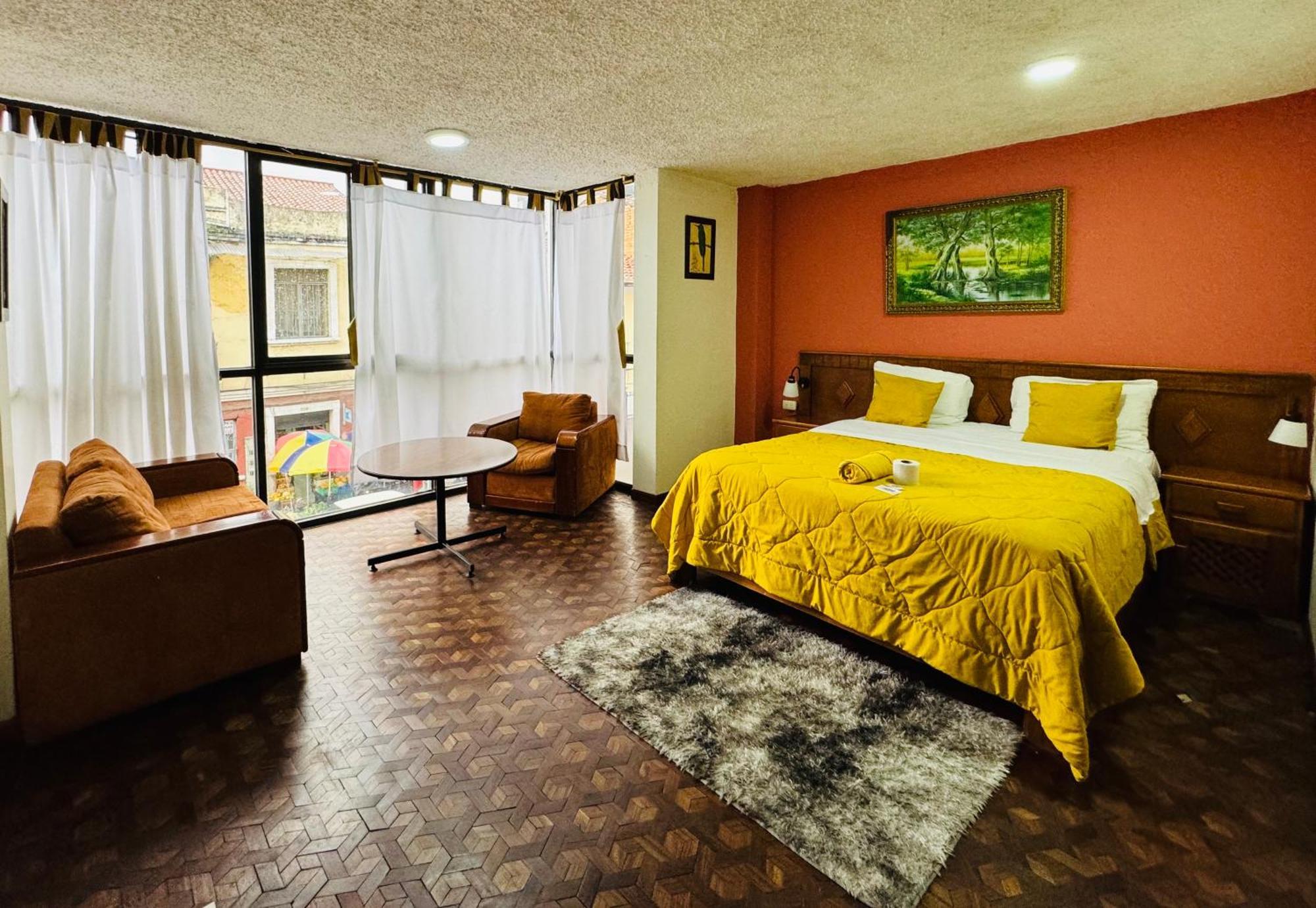 Hotel Las Americas Куенка Екстериор снимка