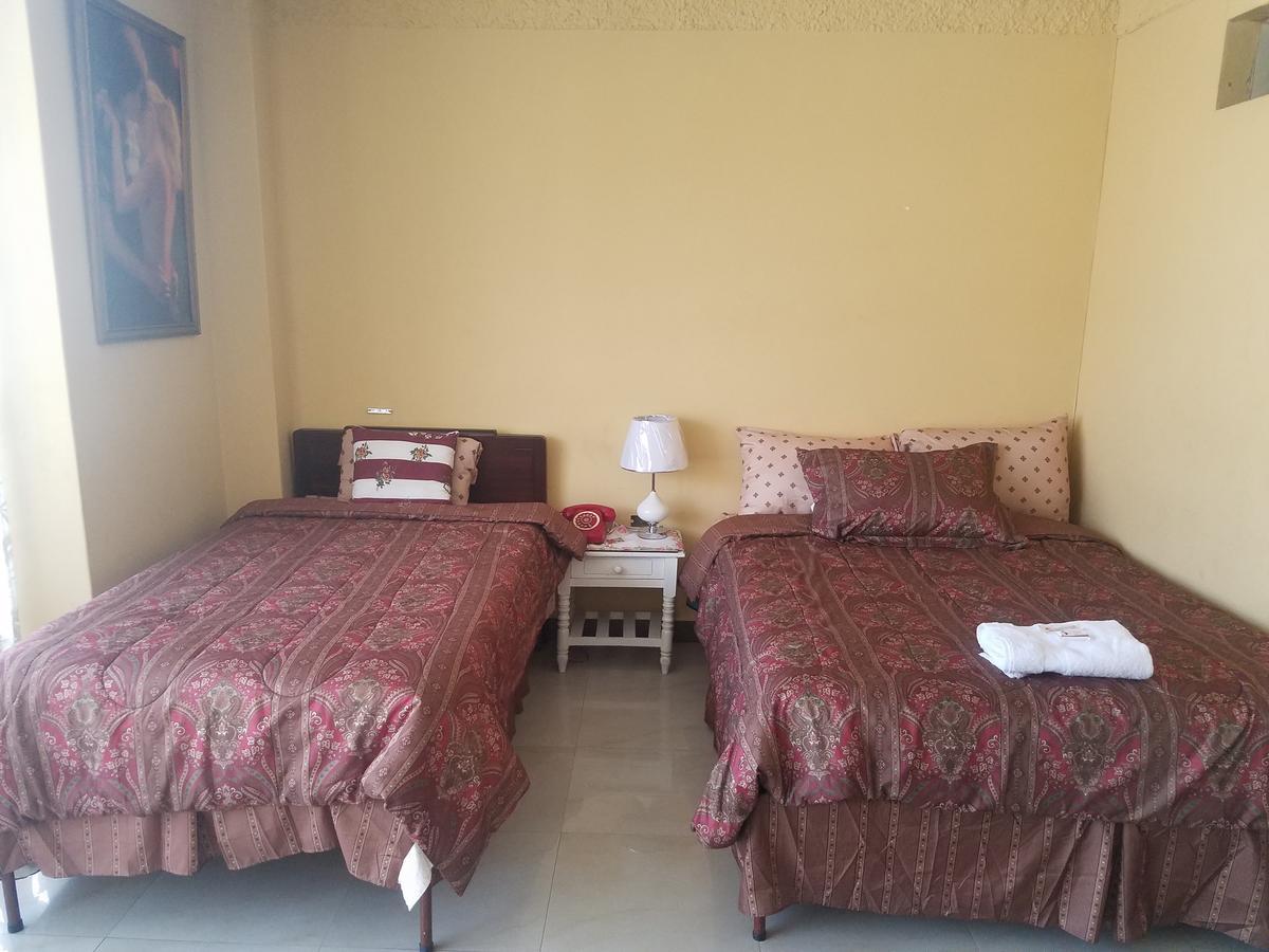 Hotel Las Americas Куенка Екстериор снимка
