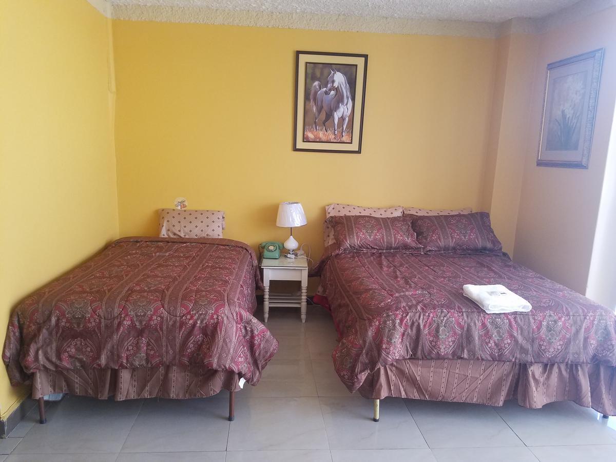 Hotel Las Americas Куенка Екстериор снимка