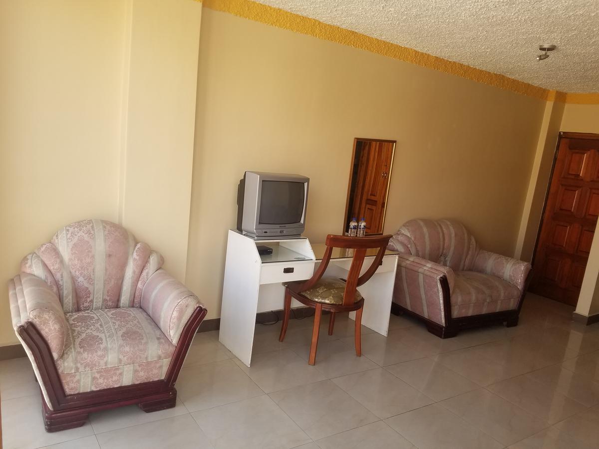 Hotel Las Americas Куенка Екстериор снимка